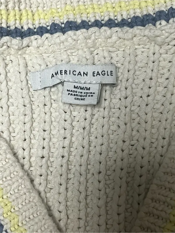 American Eagle Cream Cable Knit Sweater Vest Tipped Trim Size M - Image 2