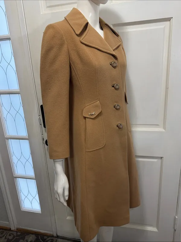 Vintage 1970s 100% Cashmere Metallic Dome Buttons Tailored A-Line Coat - Image 8
