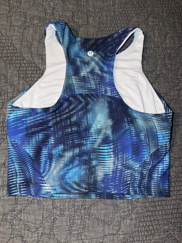 Lululemon Invigorate Training Tank Top-Shapeshifter Flux Blue Multi-Size 4 - Image 2
