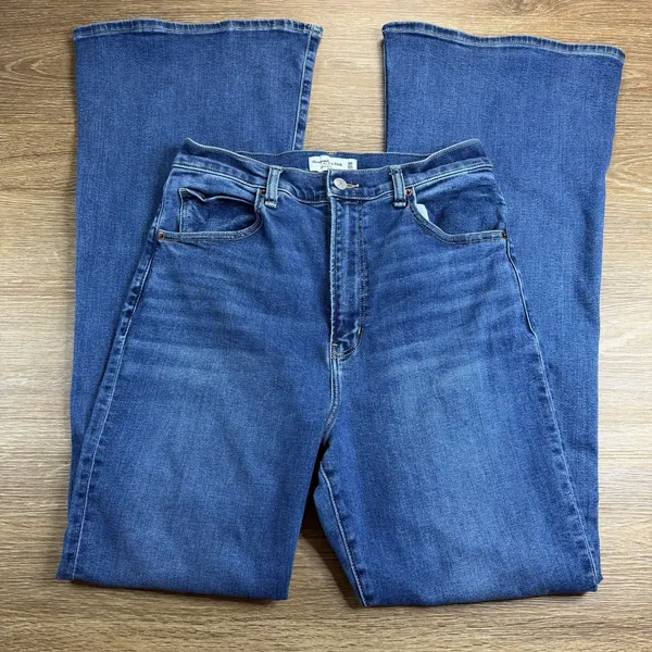 Abercrombie Curve Love 70s Flare Jeans Womens 30 10L Ultra High Rise Long - Image 3