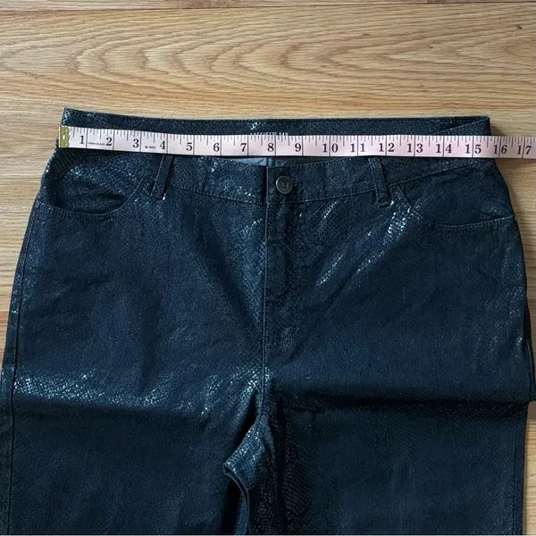 Lafayette 148 Black Shimmer Snakeskin Slim Leg Jeans Size 10 - Image 9