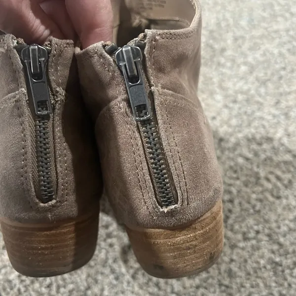 Madden Girl tan Booties - Brownie size 10M - Image 7