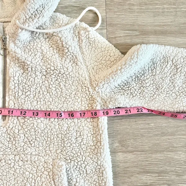 No Boundaries Cream Hooded Quarter Zip Fuzzy Sherpa Sweater Hoodie Size Medium - Image 6