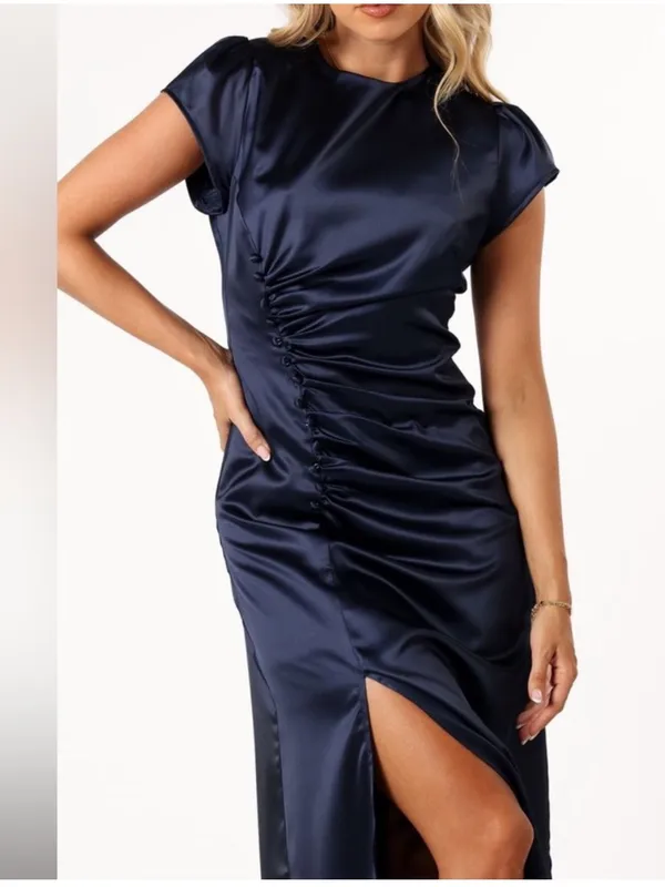 Petal + Pup Lisbeth Ruched Satin Midi Dress Navy Large NWT - Image 5
