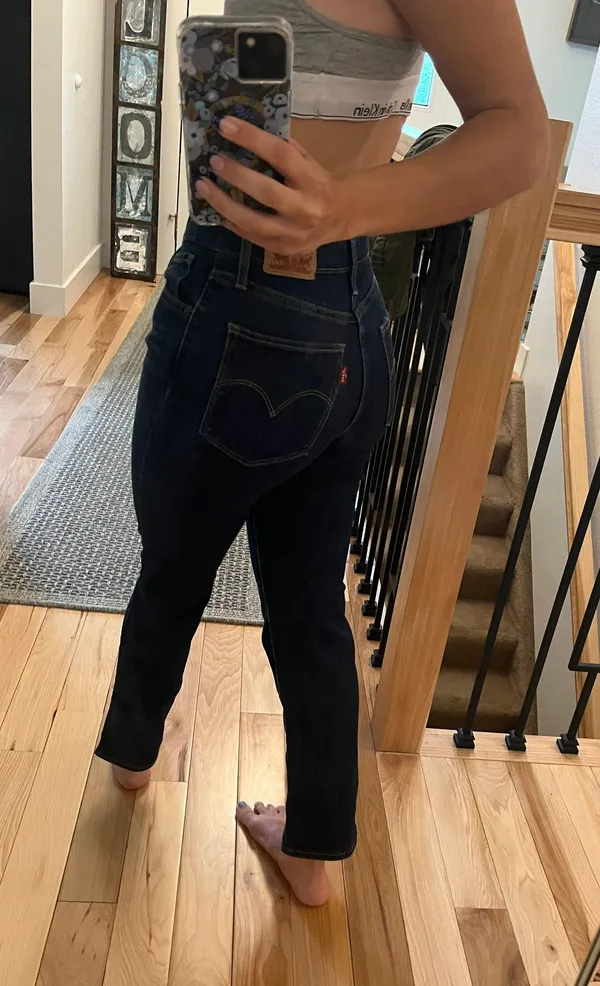 Jeans - Image 2