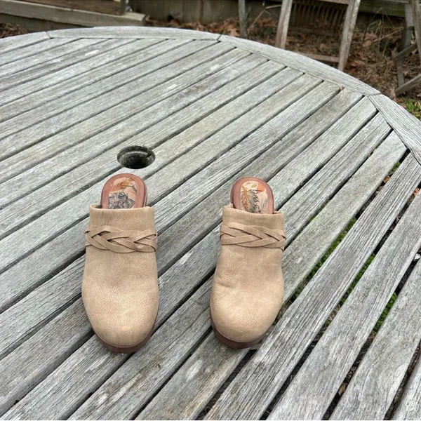 B.o.c‎ nwot Cadi Clogs size 7 fall athletic shoes slip on whimsy spring - Image 5