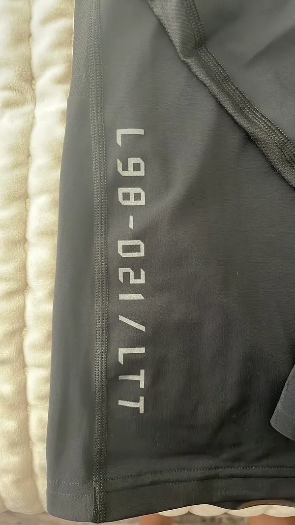 Lululemon Vital Drive Long Sleeve size L men’s - Image 2