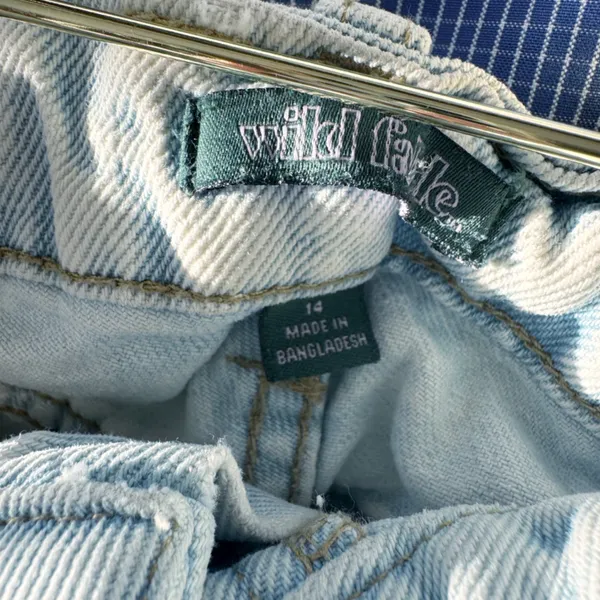 Wild Fable High Rise Cutoff Jean Shorts Light Wash size 14 Denim Women’s Frayed - Image 8