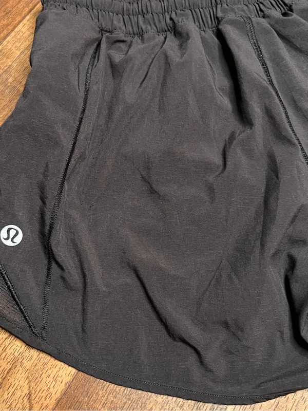 lululemon athletica Black Women's Running Shorts with Reflective Trim Size 2 - Image 9