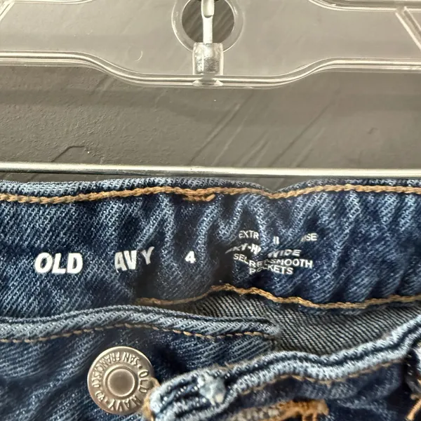 Old Navy Extra High-Waisted‎ Wide-Leg Jeans Medium Wash Blue Womens Size 4 - Image 4