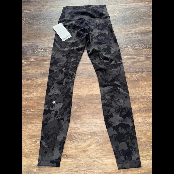 Lululemon Wunder Train High Rise 28” Hidden Heritage Lace Black Size 6 NWT - Image 3