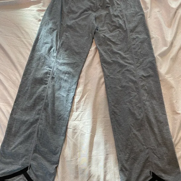 Under Armour gray sweatpants - Image 10