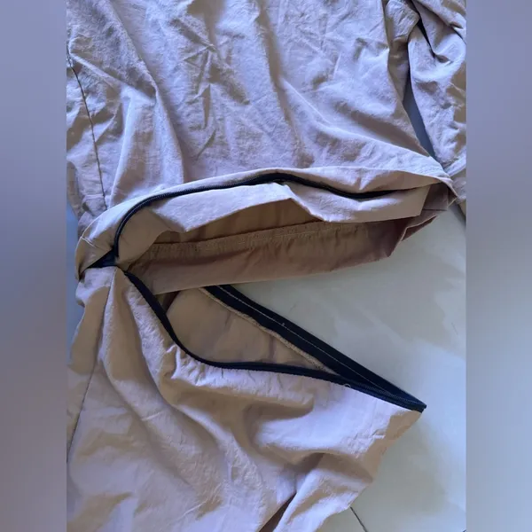WOMENS Long CONVERTIBLE In Short HIKING PANTS Beige Large Pocket Elastic Tie - Image 6