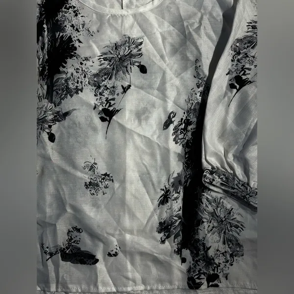Blouse size medium Black - Image 2