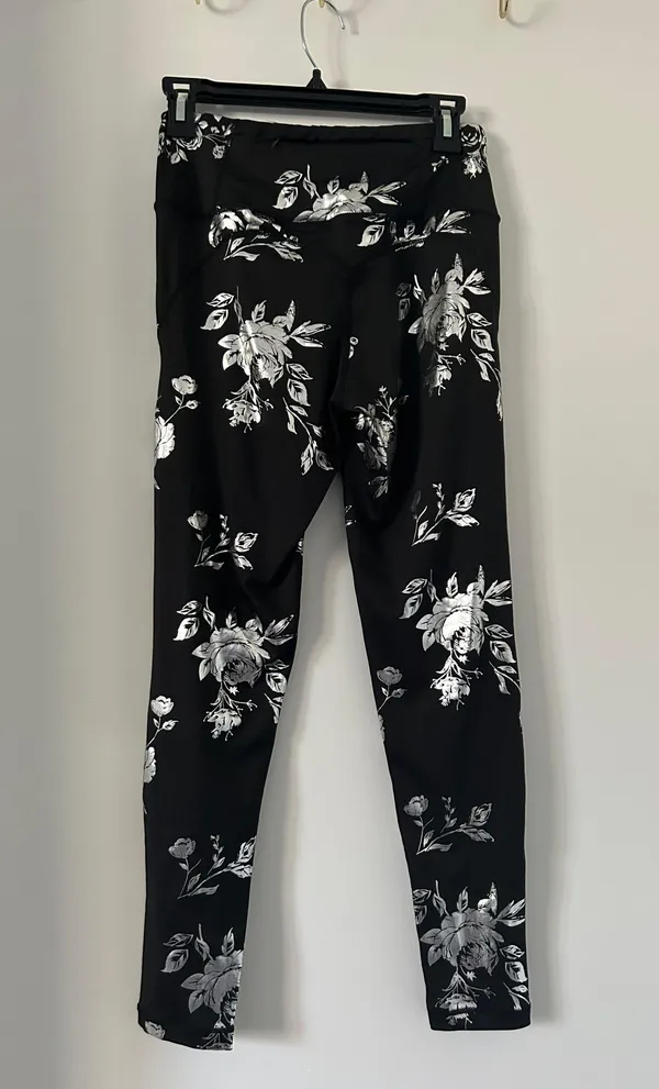 Refuge Floral Leggings - Image 2