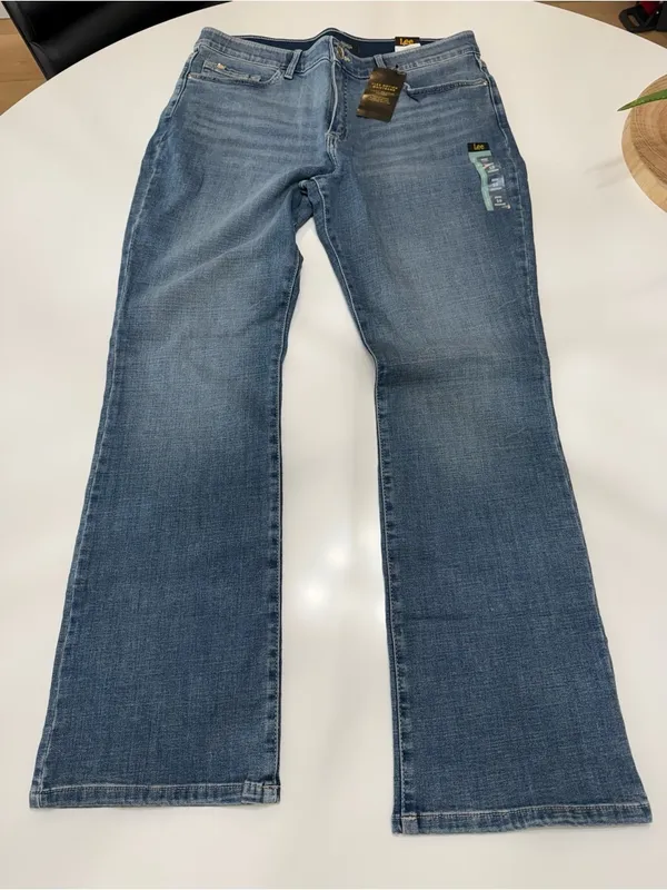 Lee Women's Boot Cut Jeans - Light Blue - Image 2