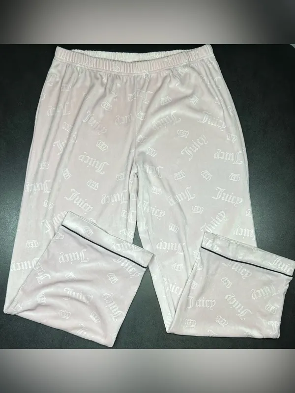 Juicy Couture Size XL Pink Velour All Over Logo Pajama Set - Image 5