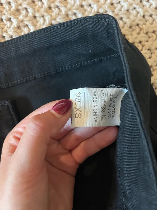 Amazon Cargo Pants - Image 2