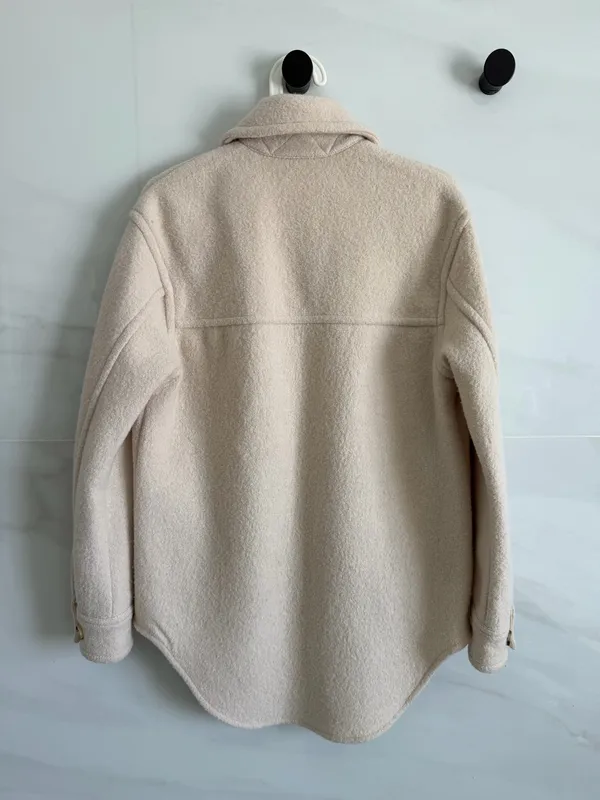 Aritzia Wilfred 100% Merino Wool Ganna Shirt Jacket in Heather Bone - Image 3