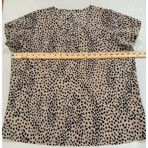 Cheetah Animal Print Top Women XL Lightweight Work Career Office Travel Vacation - Image 5