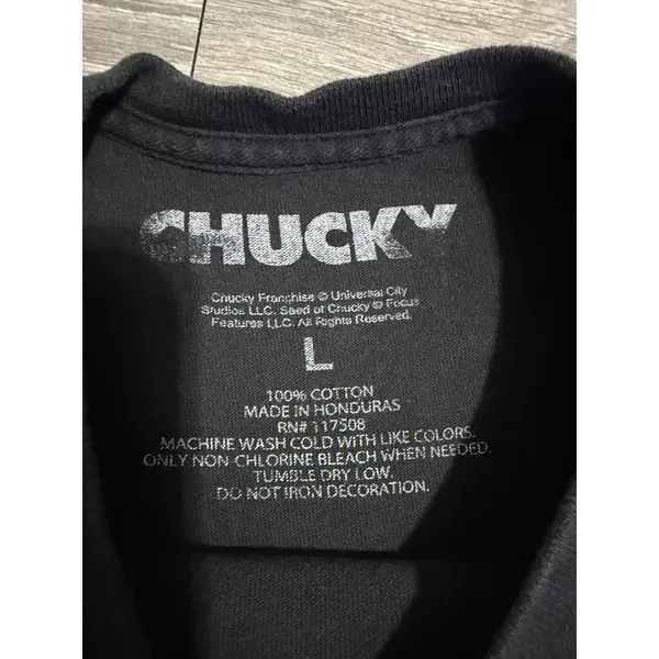 Chucky Free Hugs Horror Movie Graphic Women Tee L Black Cotton Shirt Halloween - Image 4
