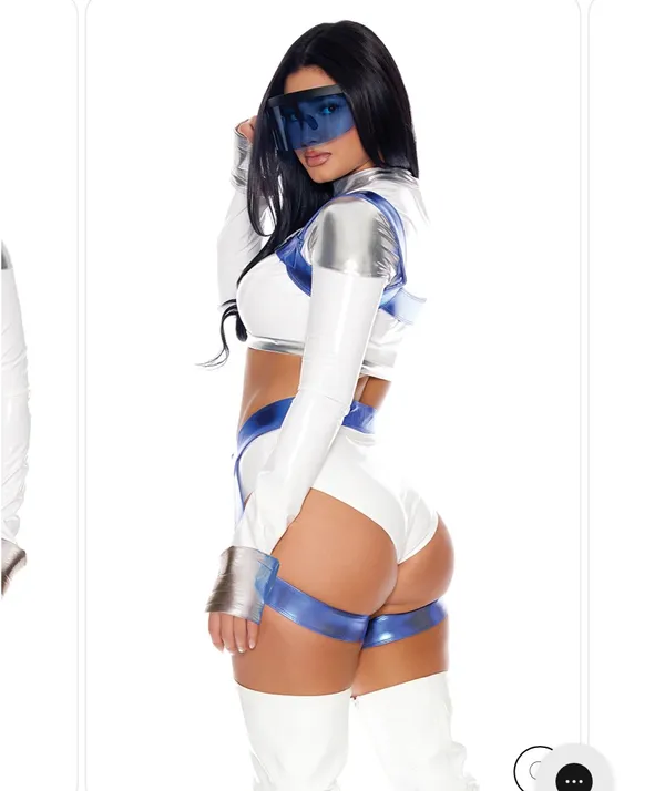 Boutique Forplay Costume - Image 3