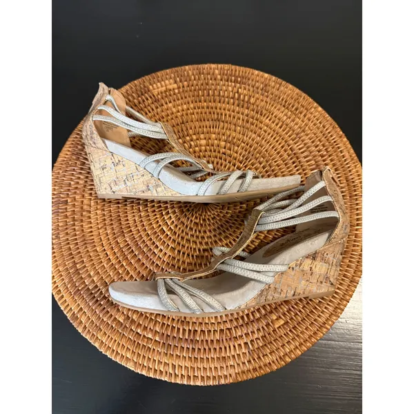 Dexflex Comfort Womens Silver Strappy Cork Wedge‎ Sandals Back Zip Size 8 - Image 8