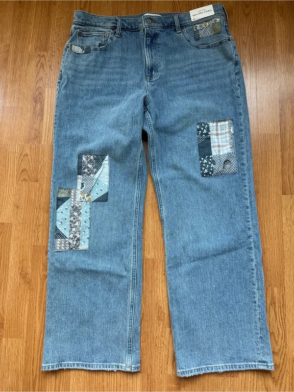 Abercrombie & Fitch 90’s Relaxed Straight-Leg Jeans Patchwork Jeans Size 33 - Image 2