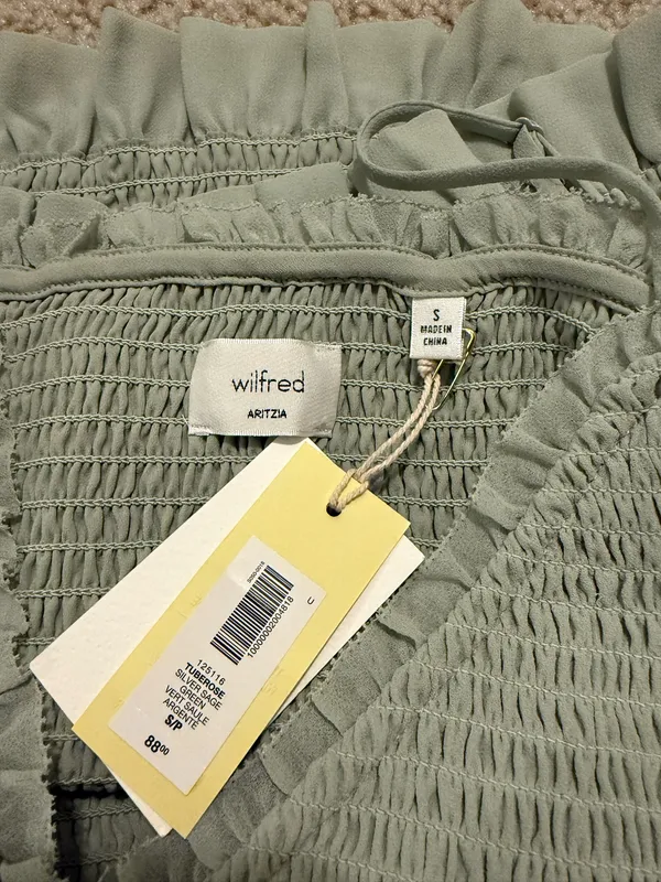Aritzia Wilfred tank top - Image 3