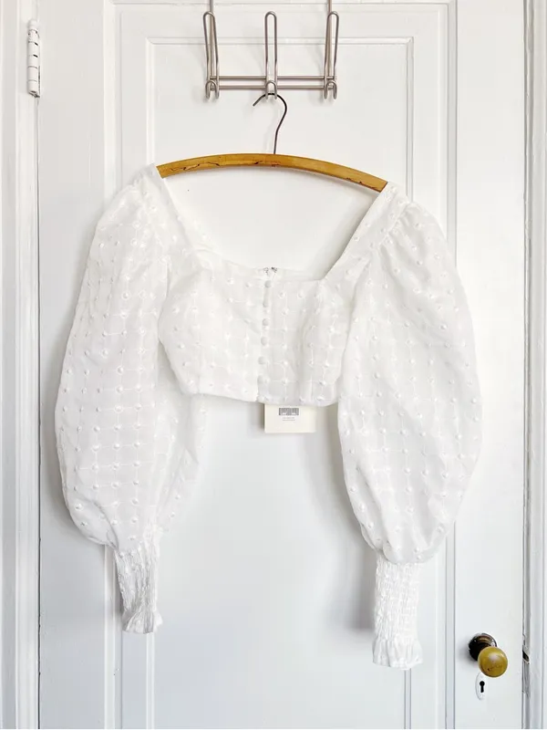Sabo Skirt • Indiana Puff Top white cropped embroidered long balloon sleeve - Image 2