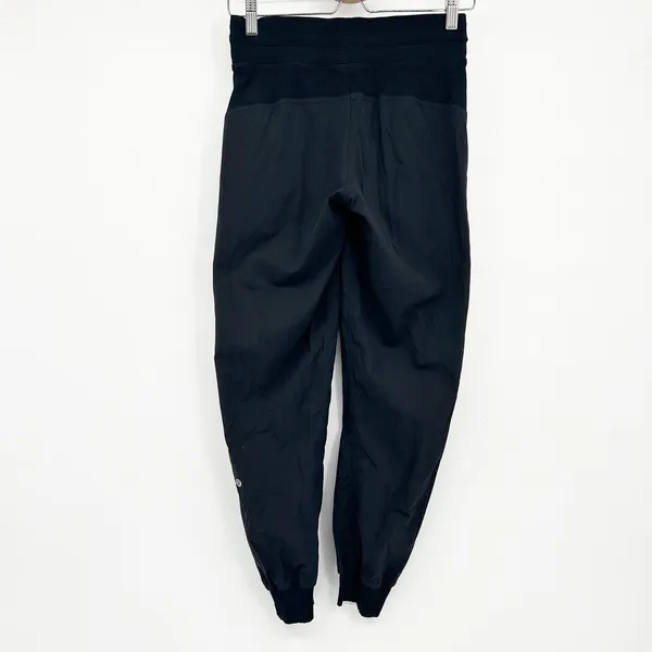 Lululemon Womens Athleisure Lounge Dance Studio Mid Rise Jogger Pants‎ Size 4 - Image 8