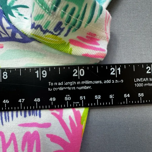 Lilly Pulitzer Top Women's XL Halee Tee Shirt Private Island SS Scoop Neck - Image 8