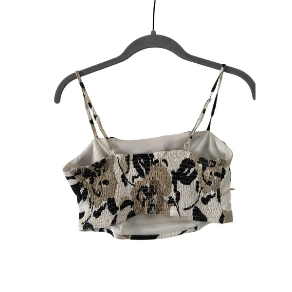 Midnight Sky Floral Crop Top Beige Black Cami Adjustable Straps Women’s Small - Image 6
