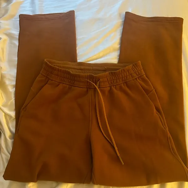 Lululemon Loungeful Straight Leg Pant size 6 - Image 5