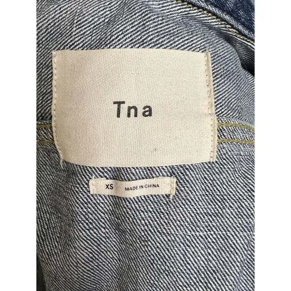 Aritzia TNA The Tina Crop Washed Denim Light Blue Jacket‎ Biker Style Size XS - Image 9