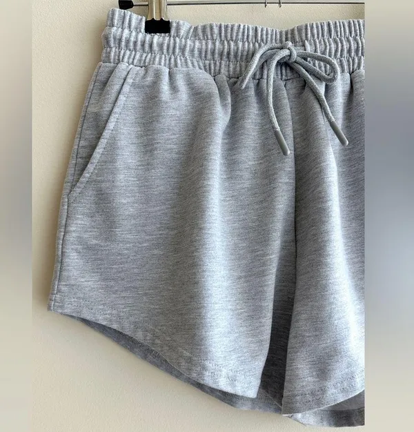 Amazon Grey High Waisted Sweat Shorts, Activewear Shorts, Size Medium - Image 3
