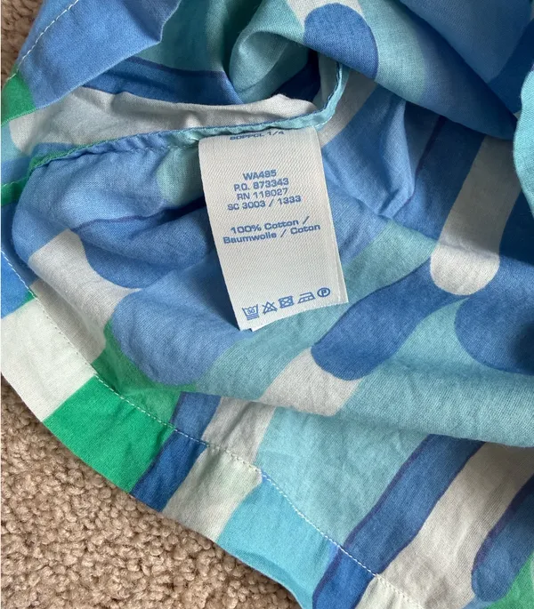 Boden Lightweight Sleeveless Vibrant Multi Colored Pattern Top. Size US 2 - Image 7