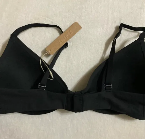 SKIMS Fits Everybody Plunge Bra 34B - Image 3