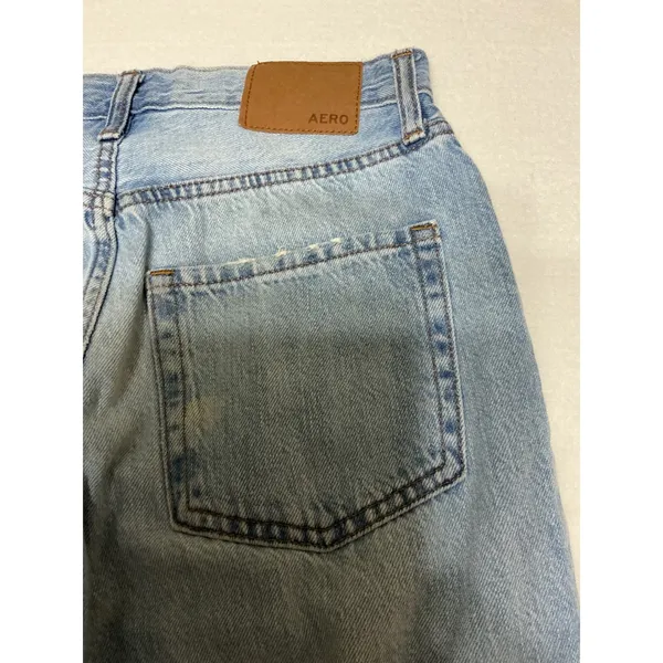 Aeropostale Mom Jeans Womens 00 Light Wash Distressed Ripped High Rise Denim - Image 4