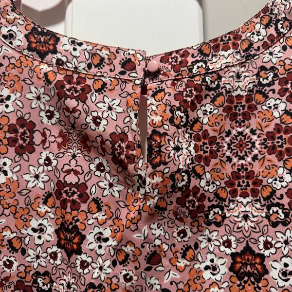 Loft tank top blouse - Image 4