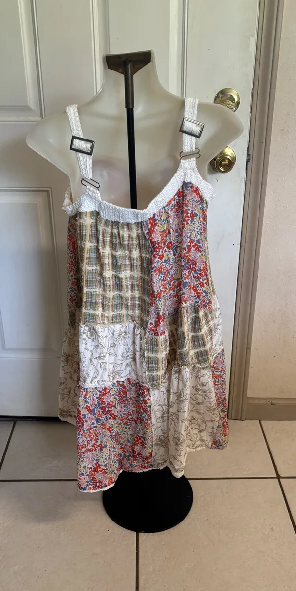 Large Pol Golden Fields Floral/Plaid Patchwork bohemian style Dress. In EUC! - Image 2