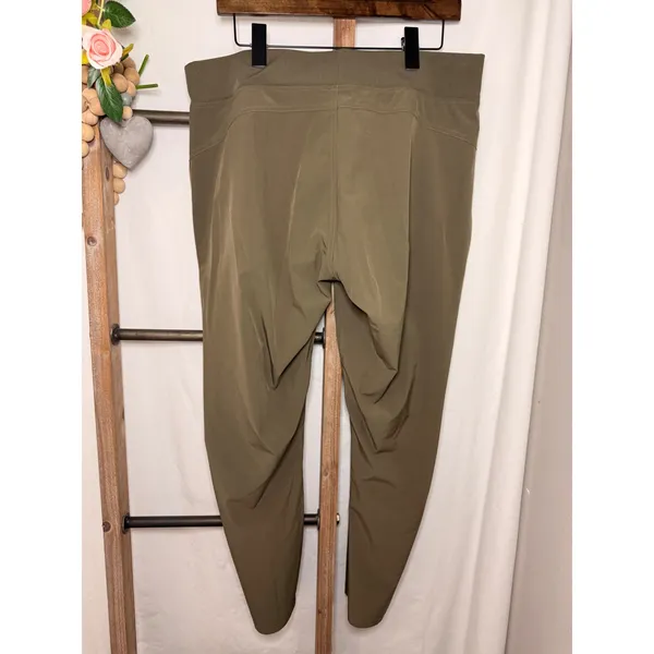 Utopia by Hue Womens XL Olive Green Drawstring Jogger Pants Stretch Activewear - Image 4