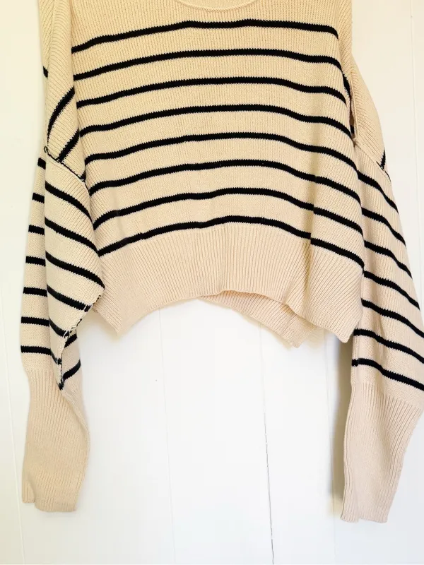 NEW CARLY JEAN LOS ANGELES CJLA Avila Cropped Sweater Green Stripe XL - Image 2