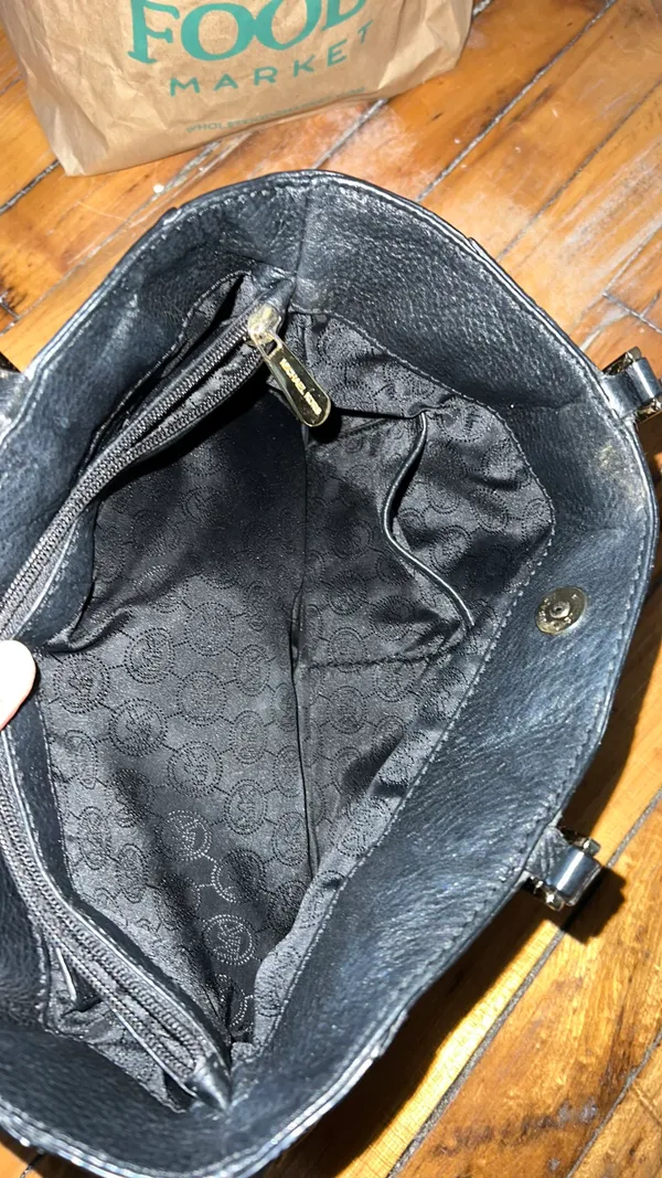 Michael Kors Bag - Image 6