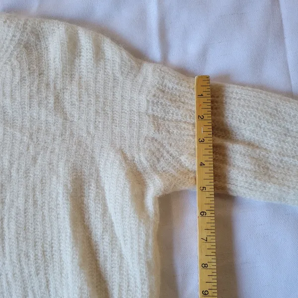 Aritzia Wilfred Alpaca & Wool Cozy Cream Sweater Size L - Image 9