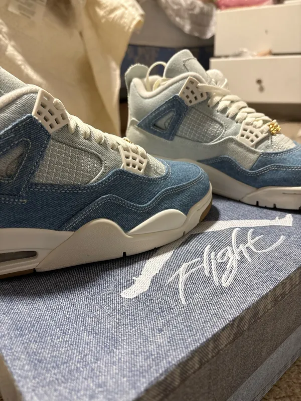 Nike Air Jordan 4 Retro Tex - Image 3