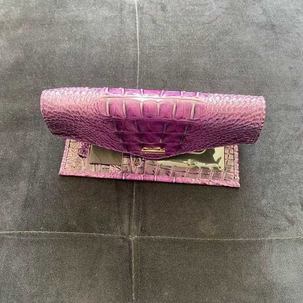 Brahmin Veronica Melbourne Embossed leather Wallet - Image 4