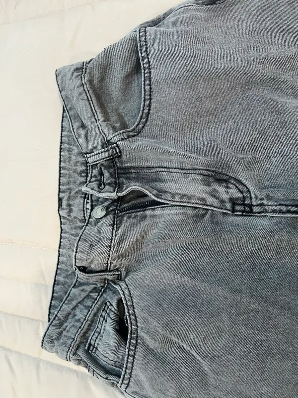 Light Wash Wide Leg Denim Pants - Image 7
