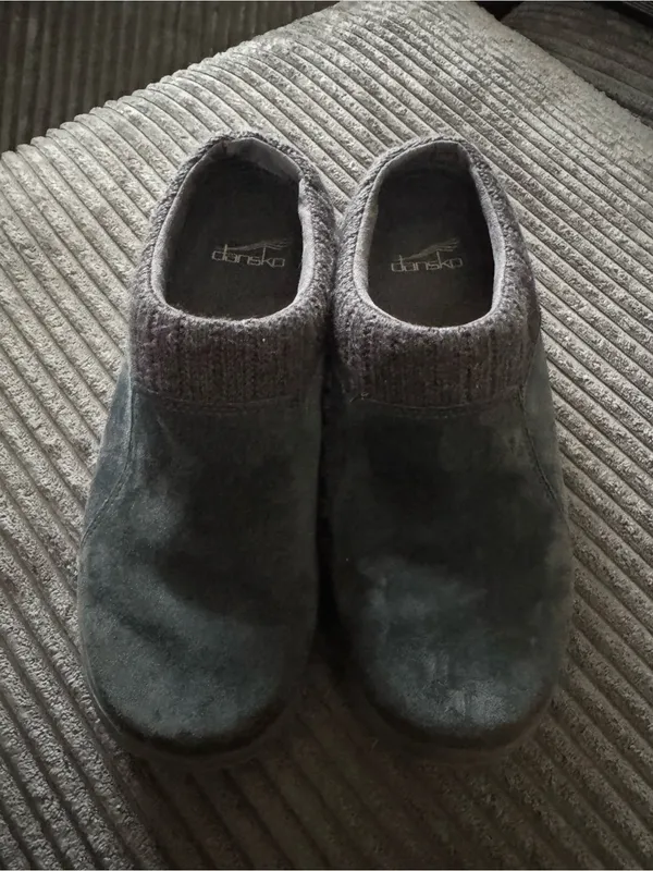 Dansko 37 6.5 7 Women’s Emily Navy Blue Suede Slip-on Clogs Knit Comfort Shoes - Image 3