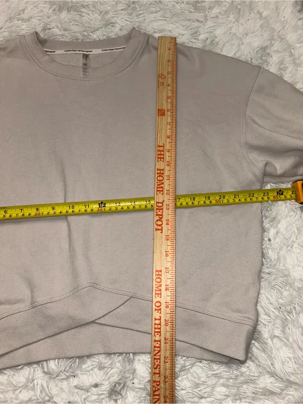 Calvin Klein Performance cropped crewneck sweatshirt light beige woman’s large - Image 6